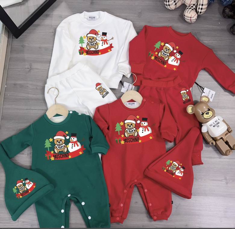 Moschino sz59 66 73 80 90 108